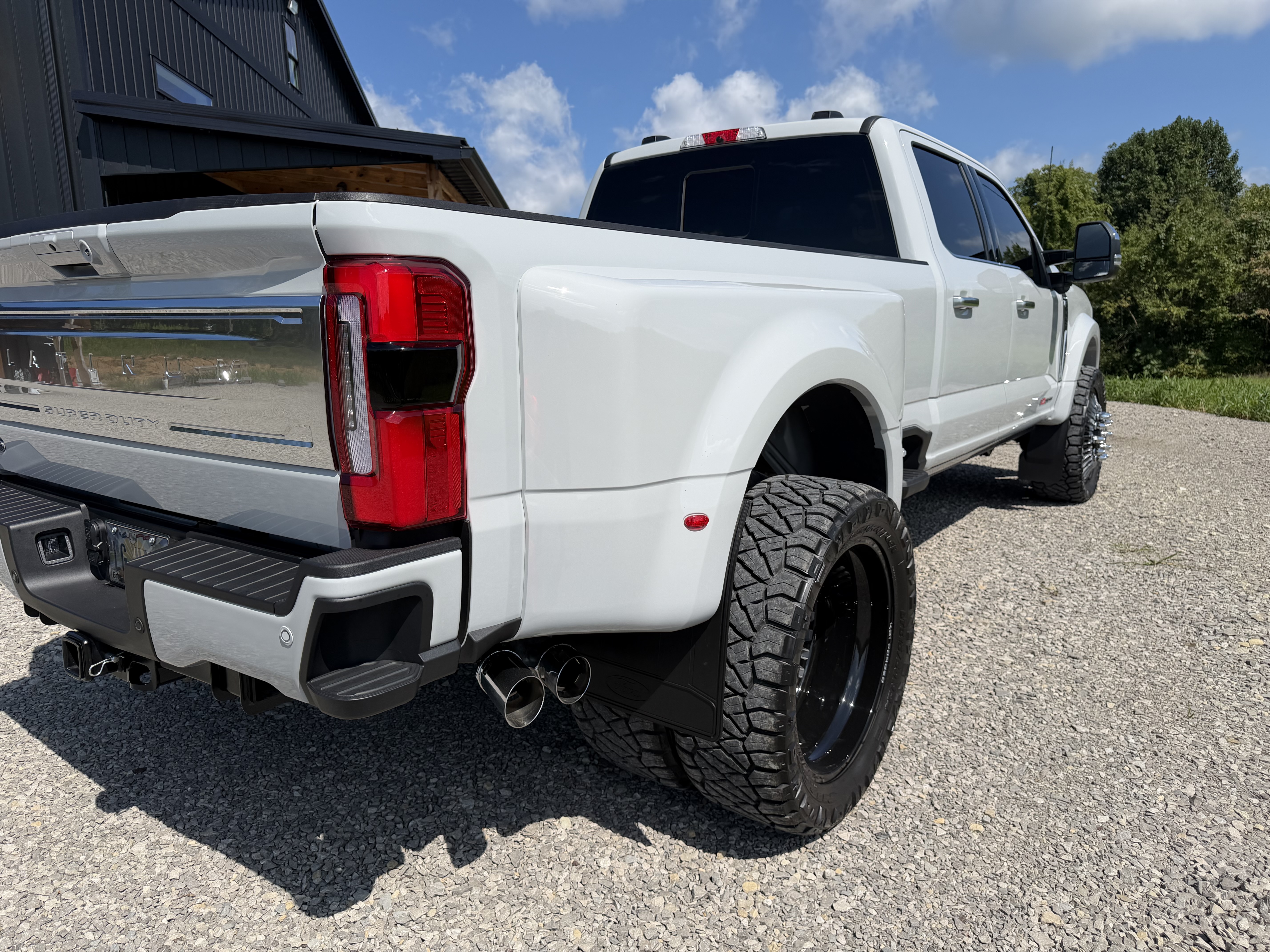 Used 2026 Ford F450 Platinum w/ Platinum Plus Package AWD/4WD image 8