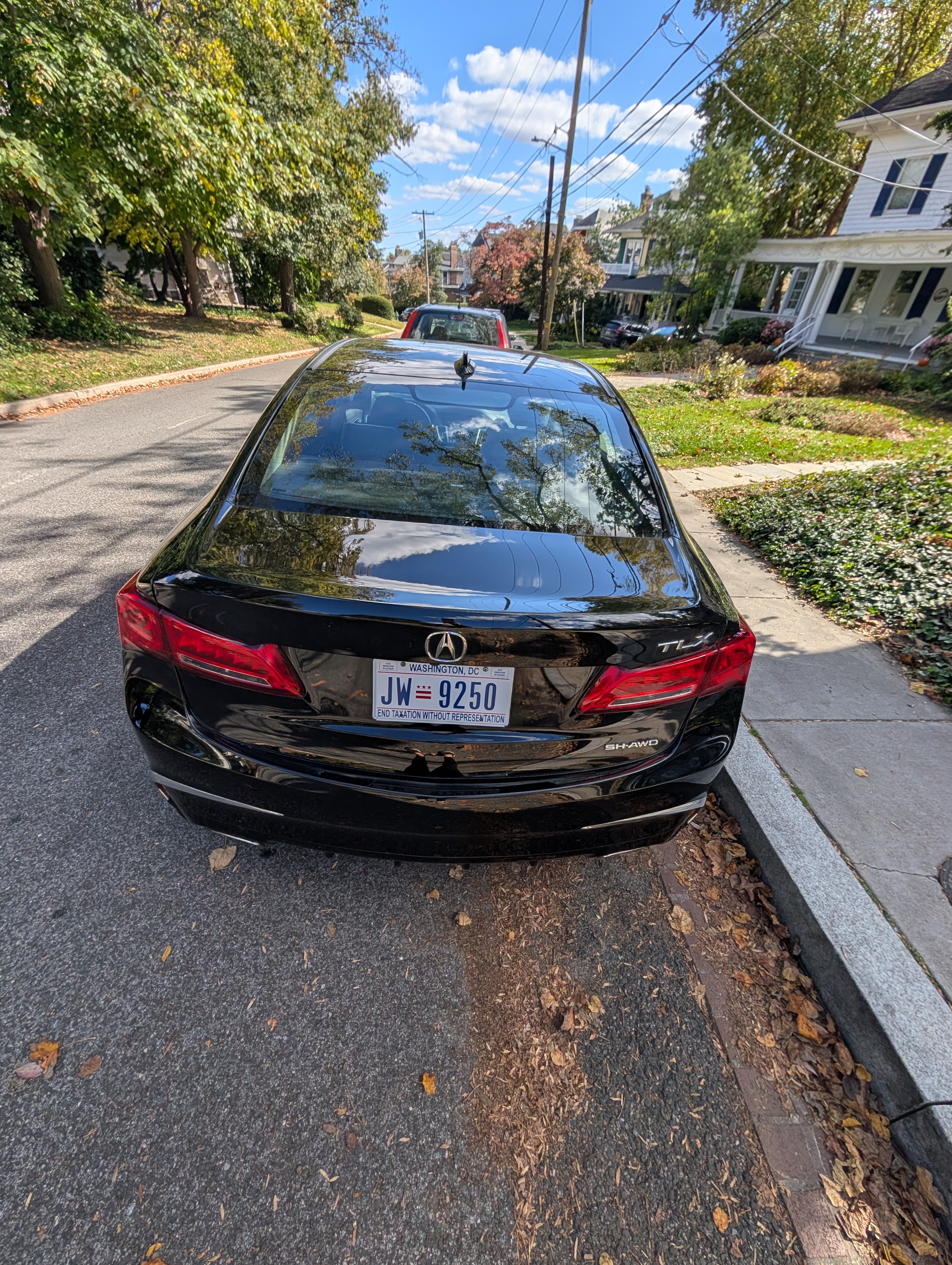 Used 2018 Acura TLX w/ Technology Package AWD/4WD image 6