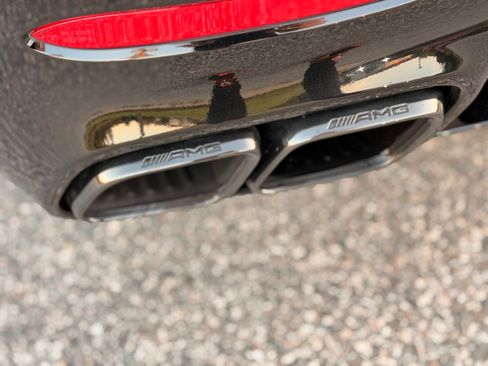 Used 2024 Mercedes-Benz AMG GT 63 image 16