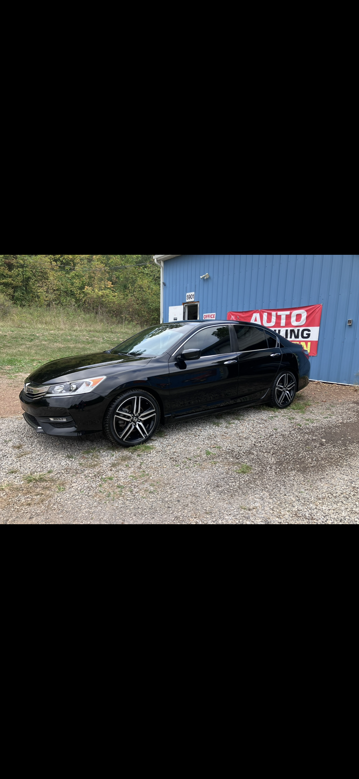 Used 2017 Honda Accord Sport Special Edition image 6