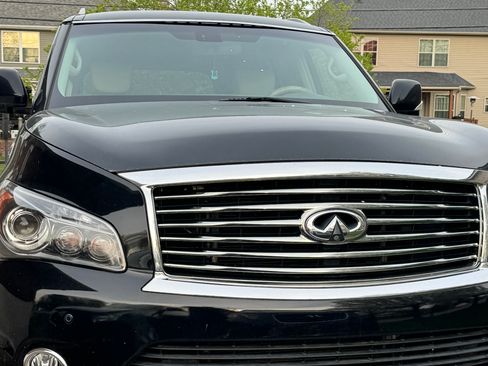 Used 2011 INFINITI QX56 4WD w/ Theater Pkg image 2