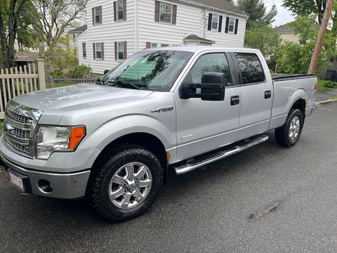 Used 2013 Ford F150 XLT w/ Luxury Equipment Group AWD/4WD image 2