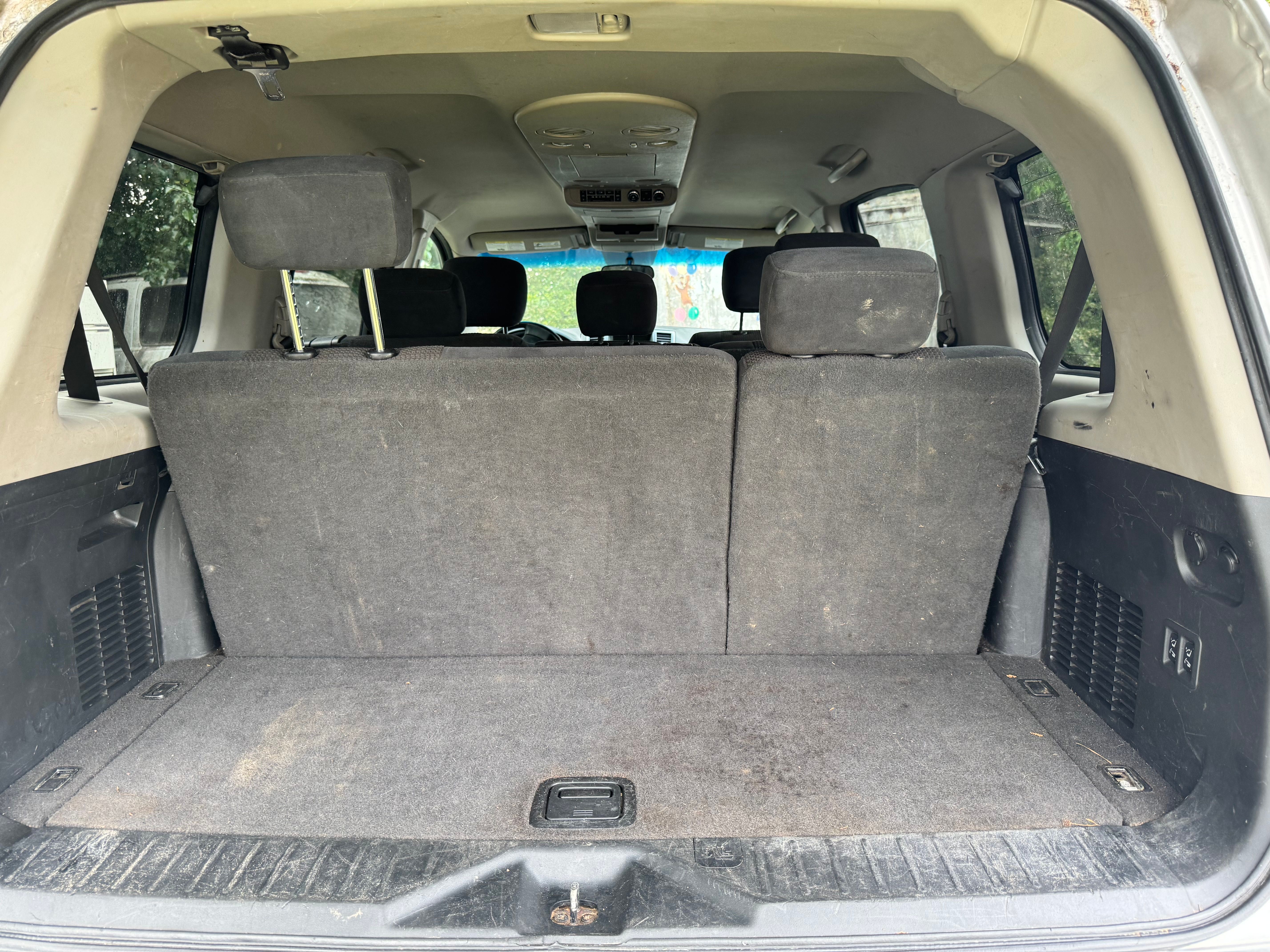 Used 2011 Nissan Armada SV AWD/4WD image 8