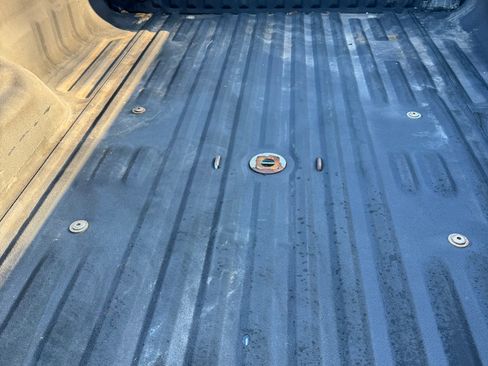 Used 2015 Ford F250 Platinum image 4