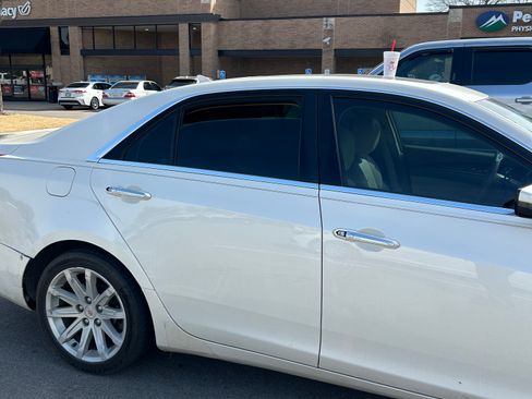 Used 2014 Cadillac CTS Luxury image 9