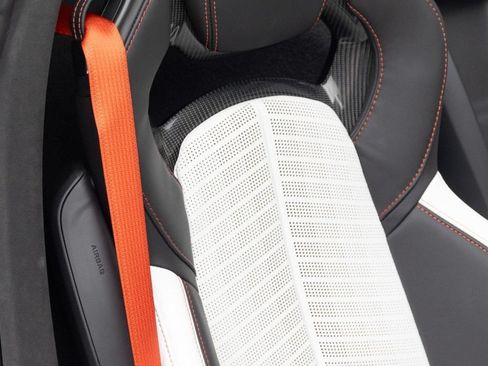 Used 2023 Chevrolet Corvette Stingray Convertible 2D w/ Z51 Performance Package image 16