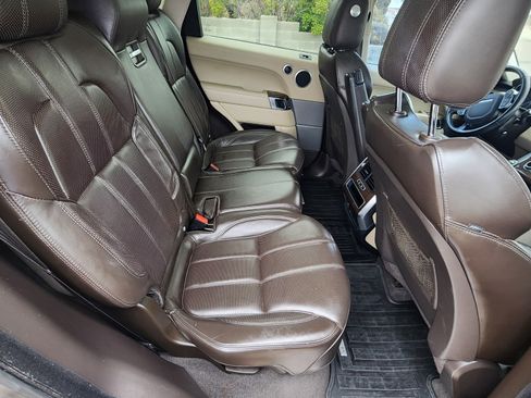 Used 2016 Land Rover Range Rover Sport HSE image 9