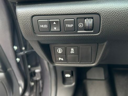 Used 2022 Honda Accord Touring image 22