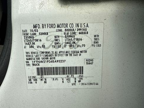 Used 2004 Ford F250 Lariat image 25