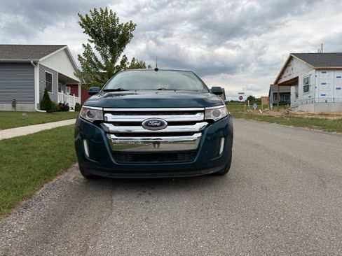 Used 2011 Ford Edge SEL w/ 201A Rapid Spec Order Code FWD image 2