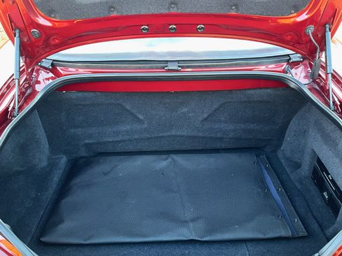 Used 2004 Jaguar XK8 R Convertible 2D image 18