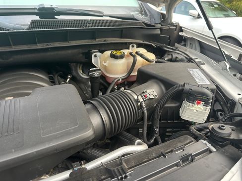 Used 2021 Chevrolet Suburban High Country image 27