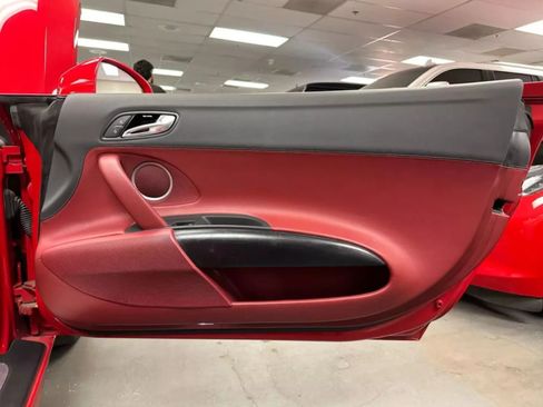 Used 2011 Audi R8 V10 image 17