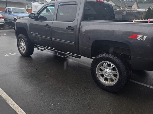 Used 2011 Chevrolet Silverado 1500 LT w/ All-Star Edition image 9