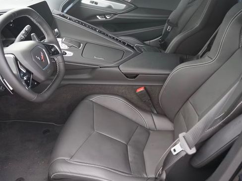 Used 2020 Chevrolet Corvette Stingray Preferred Cpe w/ 2LT Preferred Equipment Group RWD image 10