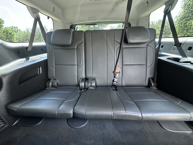 Used 2018 GMC Yukon XL SLT w/ Open Road Package AWD/4WD image 14