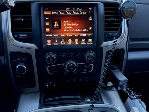 Used 2017 RAM 3500 Lone Star image 6