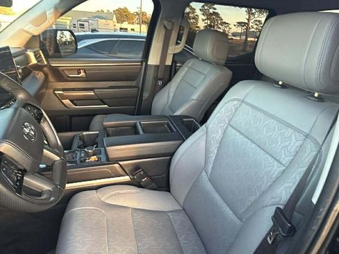 Used 2023 Toyota Tundra SR5 w/ SR5 Premium Package image 14