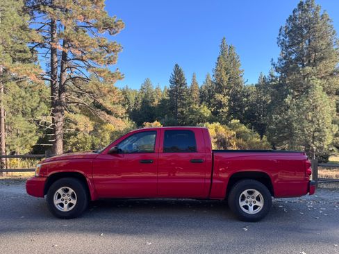 Used 2006 Dodge Dakota ST w/ Sport Appearance Group image 10