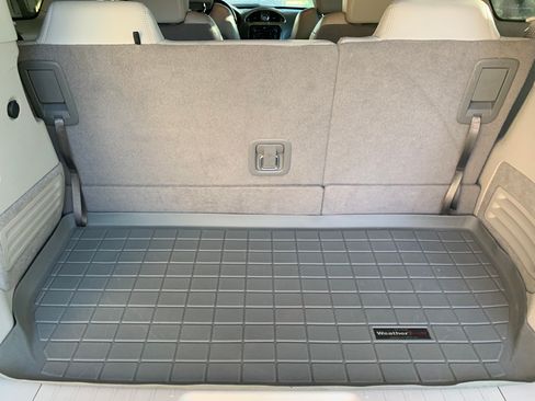 Used 2017 Buick Enclave Leather image 14