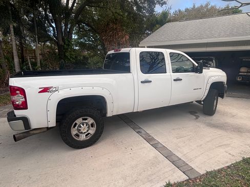 Used 2010 Chevrolet Silverado 2500 LT image 5