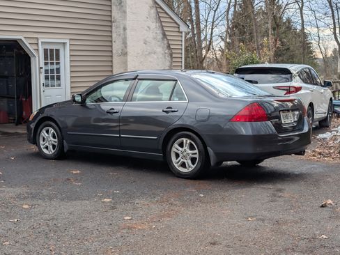 Used 2006 Honda Accord EX-L image 8