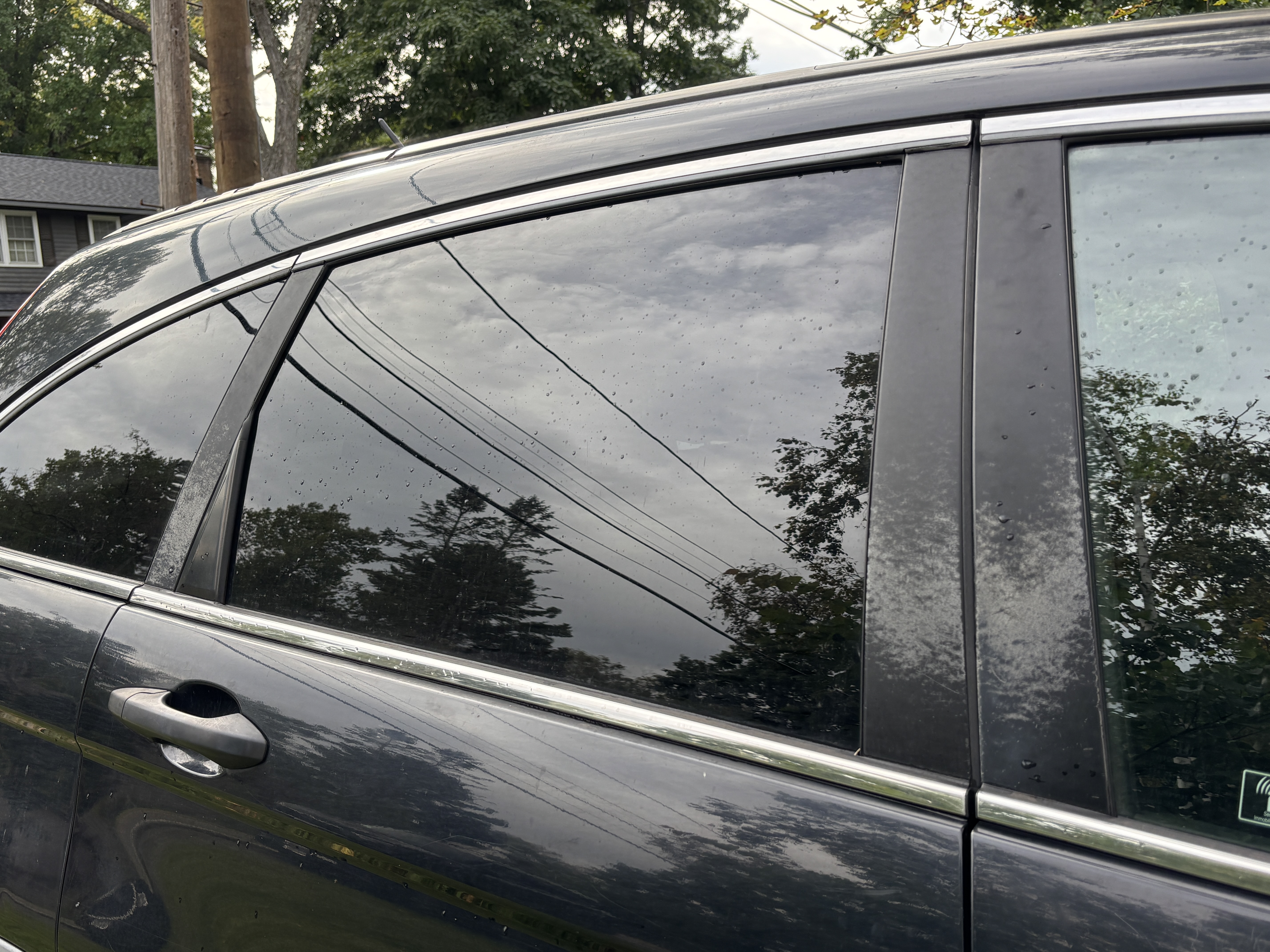 Used 2010 Honda CR-V EX image 9