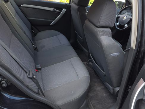 Used 2011 Chevrolet Aveo LT w/ Power and Convenience Package image 11