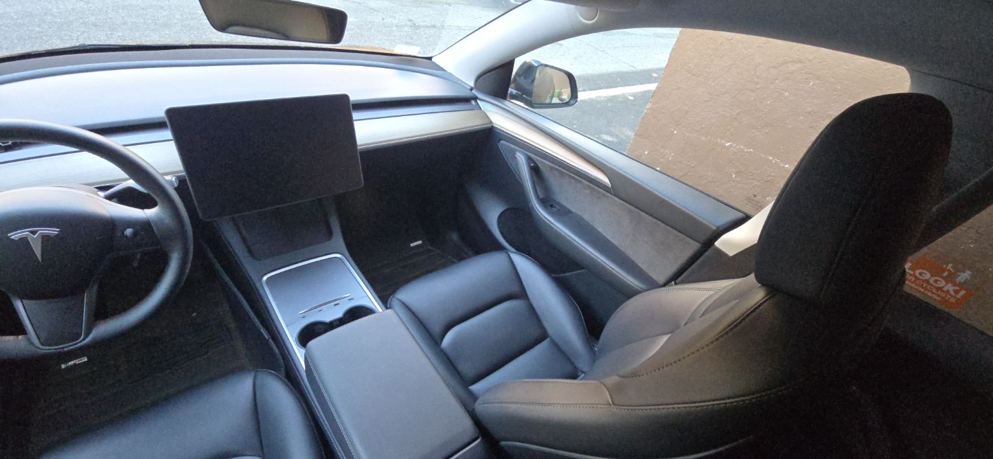 Used 2023 Tesla Model Y Long Range AWD/4WD image 27