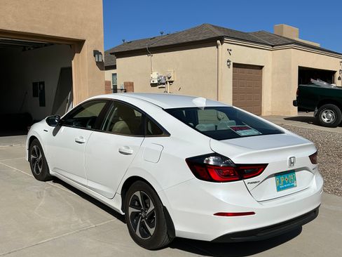 Used 2022 Honda Insight EX image 2