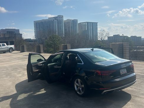 Used 2019 Audi A4 2.0T Premium w/ Convenience Package image 5