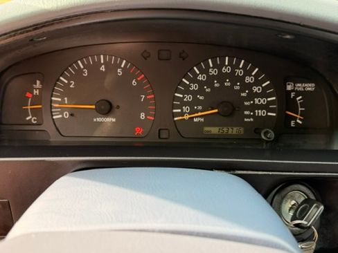 Used 1998 Toyota Tacoma 4x4 Xtracab V6 image 15