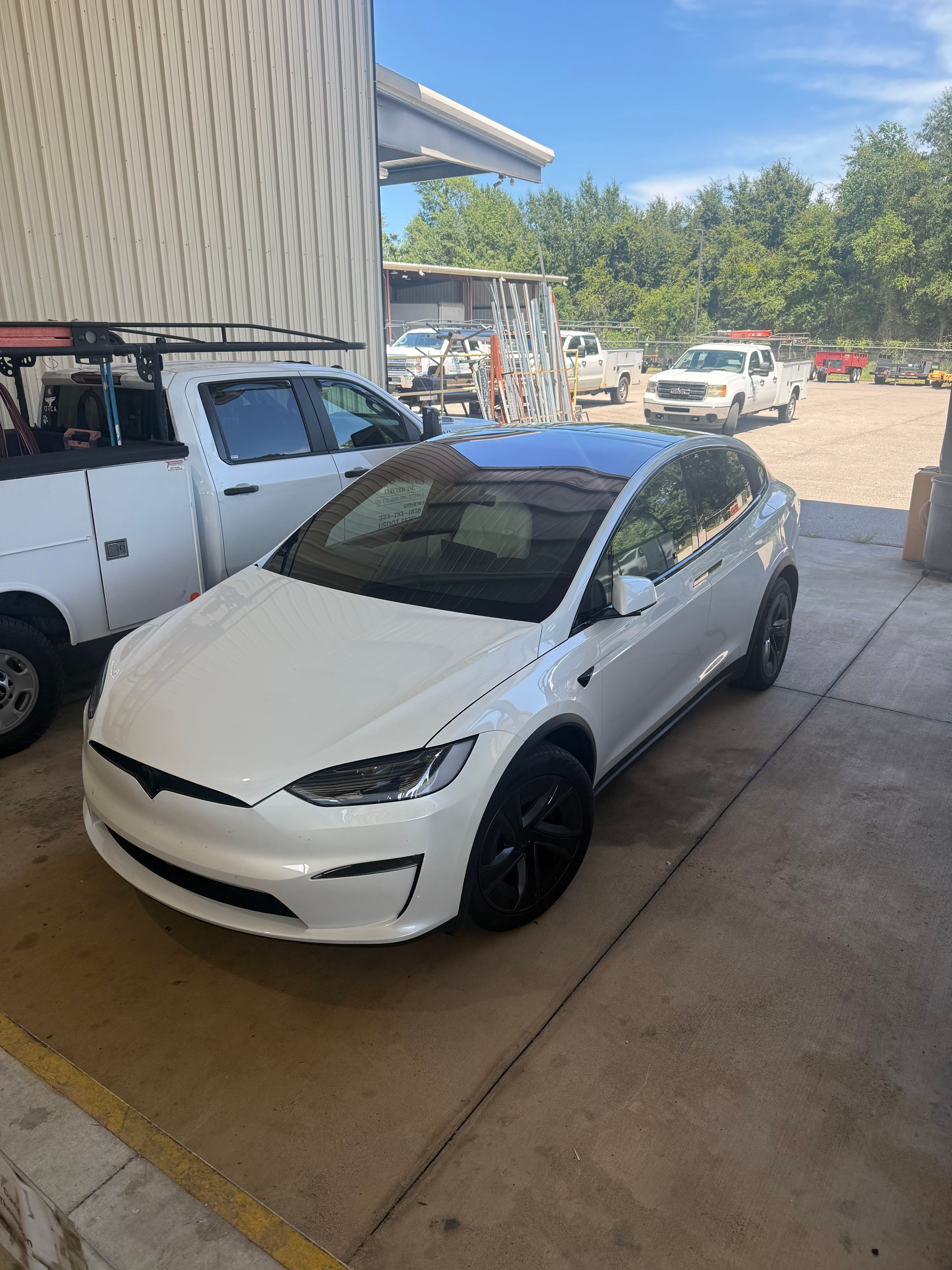 Used 2026 Tesla Model X AWD/4WD image 1