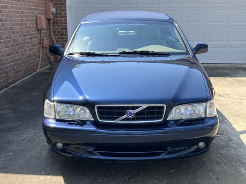 Used 2004 Volvo C70 LT image 4