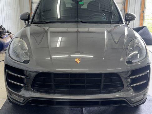 Used 2015 Porsche Macan Turbo AWD/4WD image 2