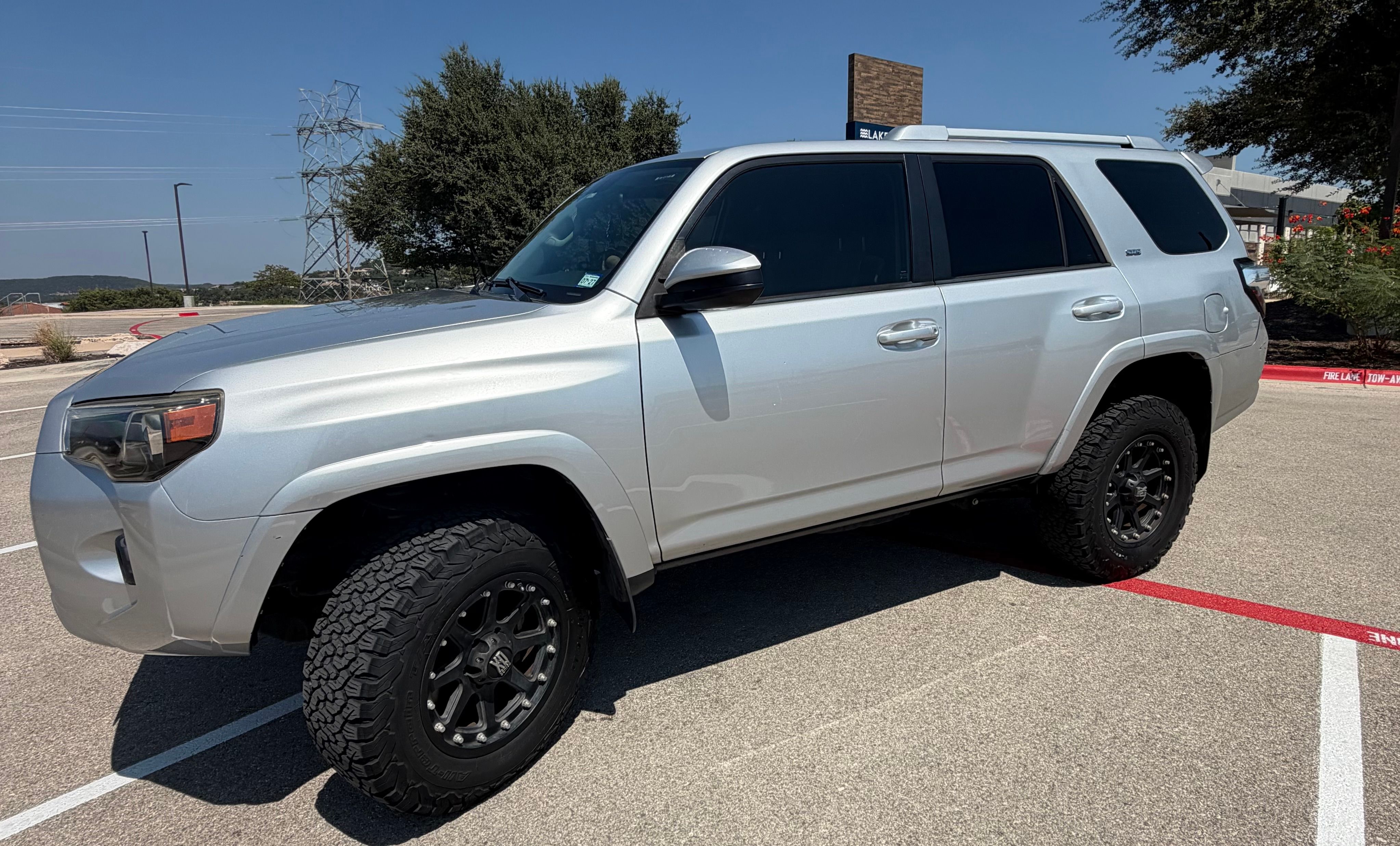 Used 2015 Toyota 4Runner SR5 RWD image 8