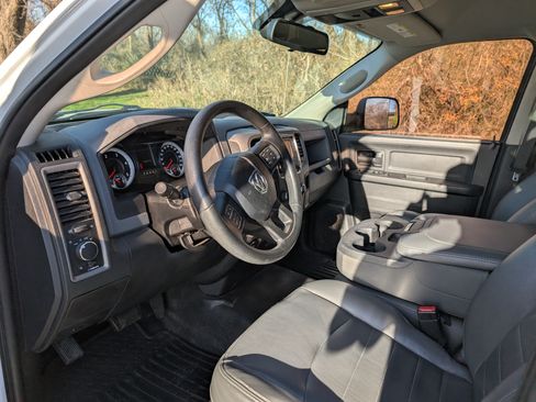 Used 2015 RAM 1500 Tradesman image 6