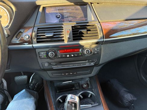 Used 2012 BMW X5 xDrive35i image 5