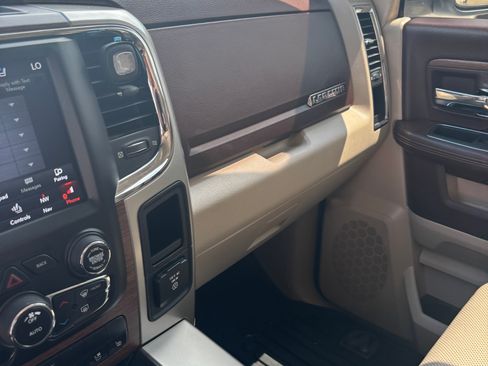 Used 2018 RAM 1500 Laramie AWD/4WD image 13