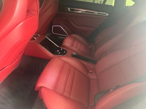 Used 2023 Porsche Panamera Turbo S Executive image 12