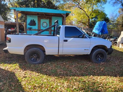 Used 1999 Chevrolet S10 Pickup 2WD Regular Cab