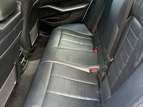 Used 2019 BMW 330i Sedan image 12