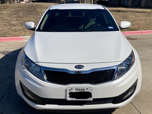 Used 2013 Kia Optima LX image 1