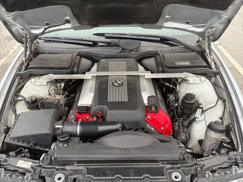 Used 1999 BMW 540i Sedan RWD image 17