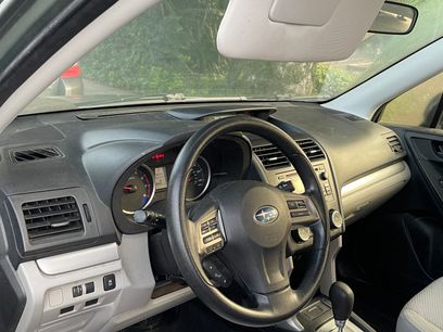 Used 2015 Subaru Forester 2.5i w/ Alloy Wheel Package