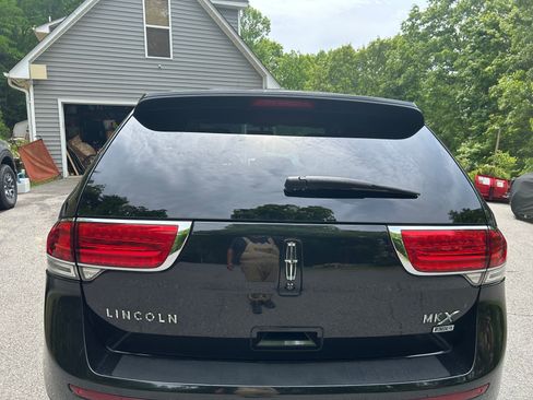 Used 2015 Lincoln MKX AWD w/ Equipment Group 102A image 13
