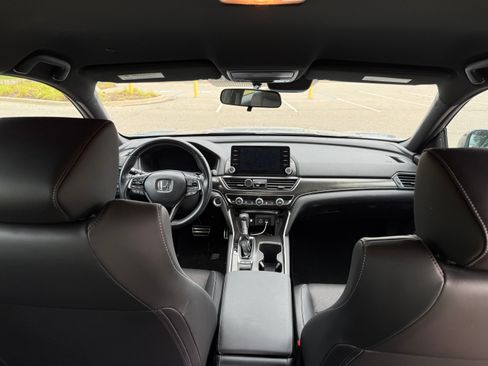 Used 2022 Honda Accord Sport image 7