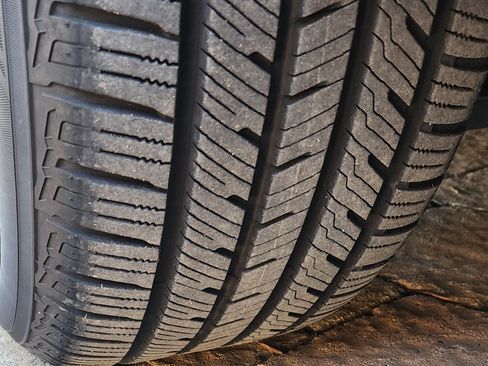 Used 2022 Acura MDX A-Spec image 9