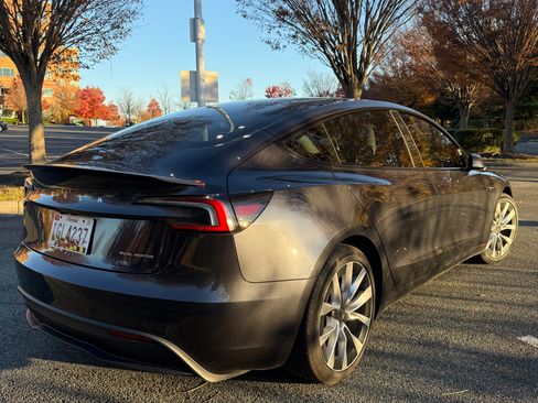 Used 2024 Tesla Model 3 Long Range image 5