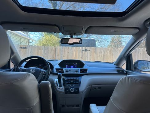 Used 2012 Honda Odyssey EX-L image 21